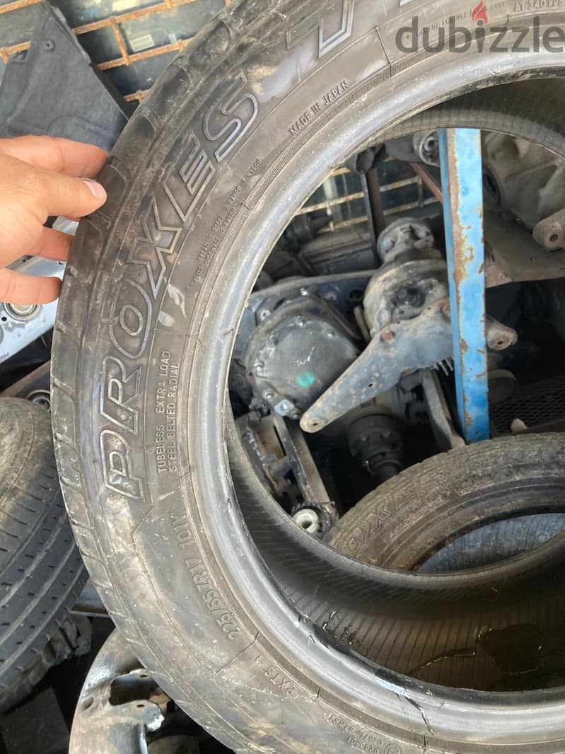 225/55 r17 run flat 1