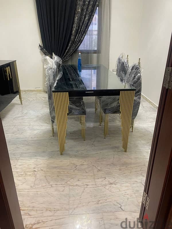 غرفة سفرة كاملة مع برادي-dining room 1