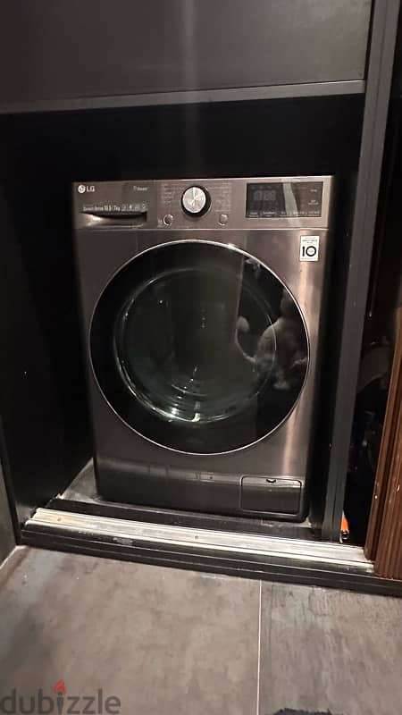 lg washer dryer 10.5/7kg Digital 1