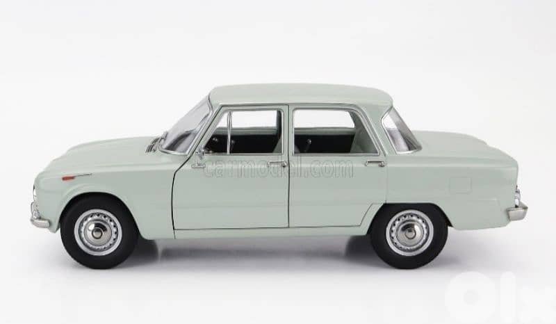 Alfa Romeo Giulia 1.6 ti 1962 diecast car model 1;18 1