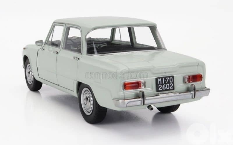 Alfa Romeo Giulia 1.6 ti 1962 diecast car model 1;18 2