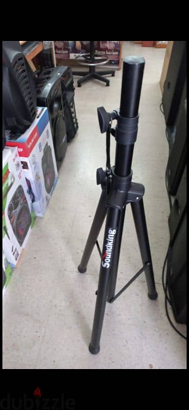 soundking stand speaker 0