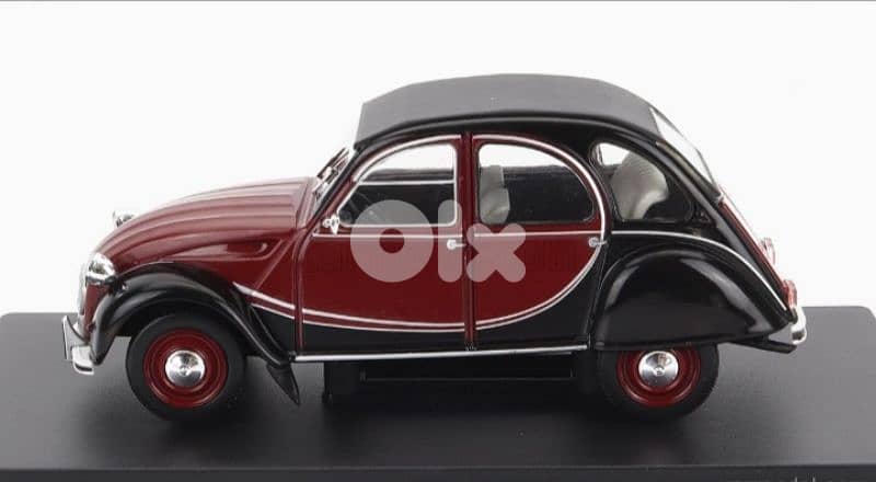 Citroën 2CV Charleston 1982 diecast car model 1;24 1