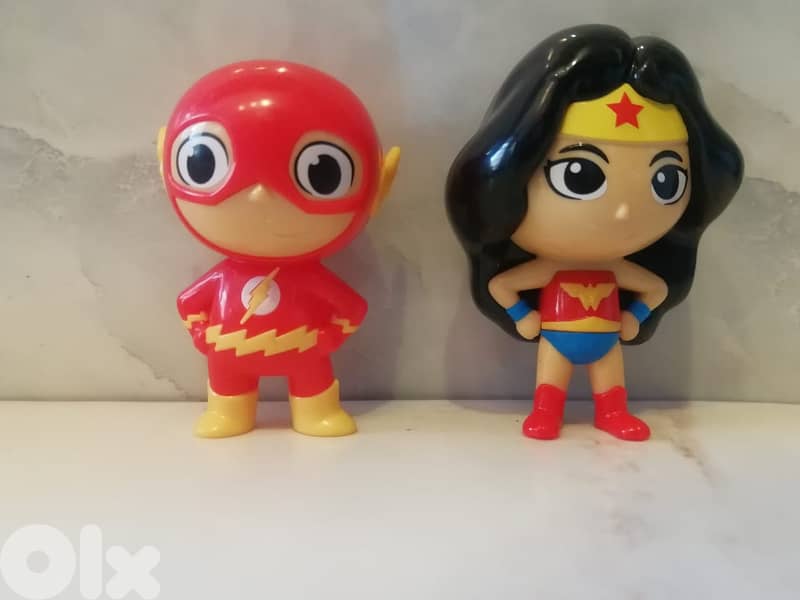 DC universe justice league plastic toys 2$ each 0
