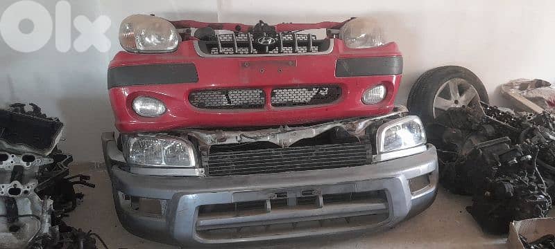 toyota rav4 2000 . hyondai atos 2002 4