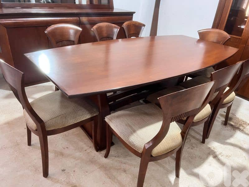 أوضة سفرة خشب مسيف مستعملة بحاله جديدة 2