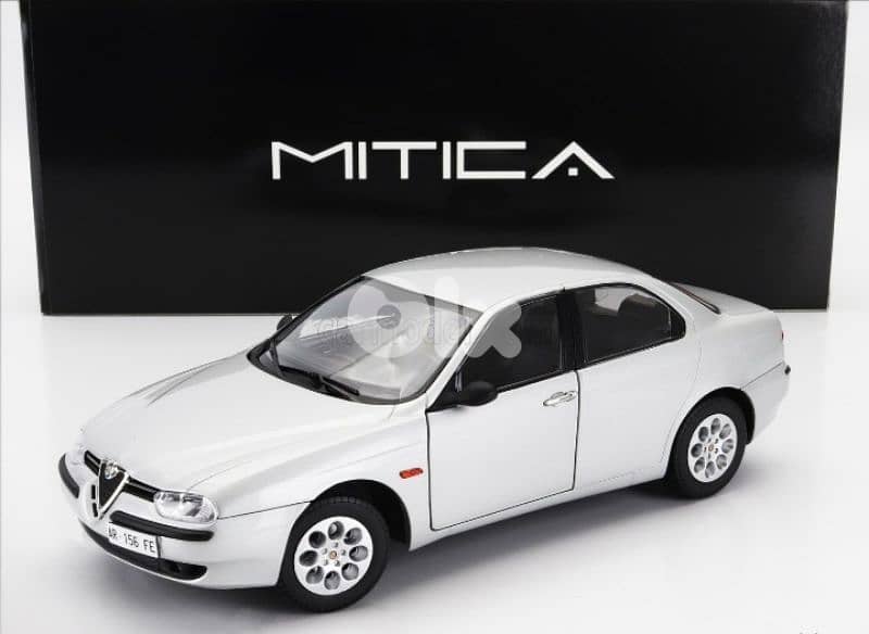 Alfa Romeo 156 Twin Spark 2.0 (1997) diecast car model 1;18 0