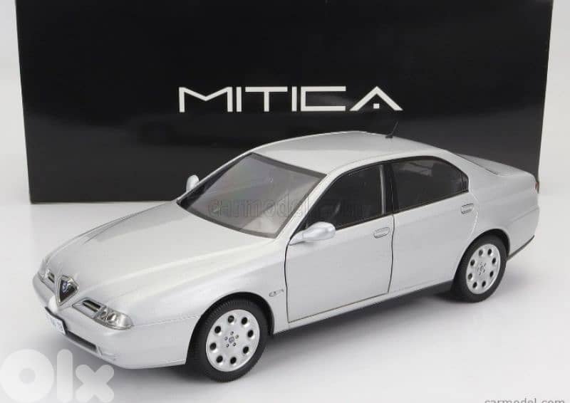 Alfa Romeo 166 2.0 V6 (1998) diecast car model 1;18 0