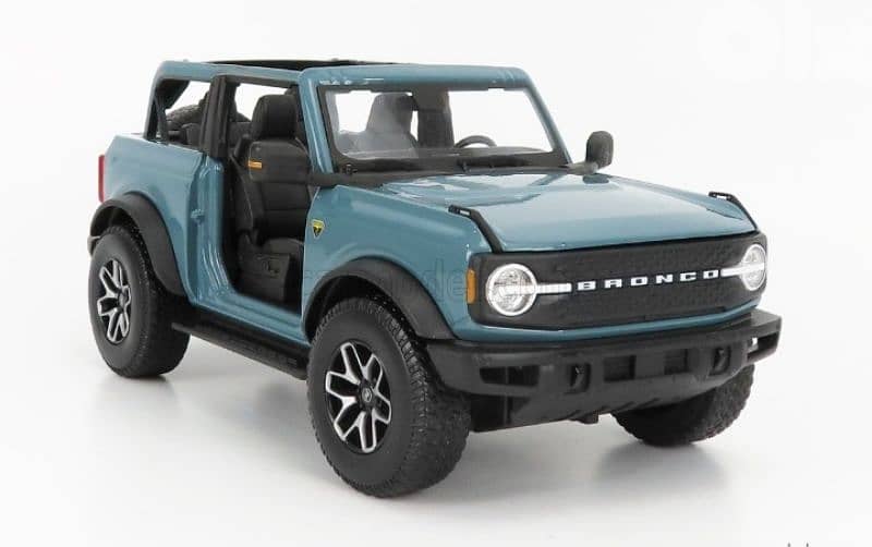 Ford Bronco Badlands 2021 diecast car model 1;18. 3