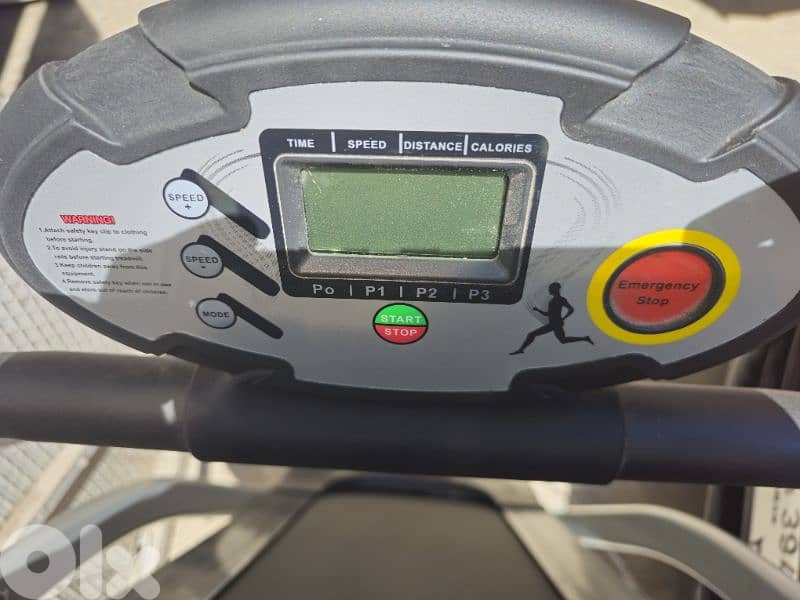 Jada Fitness Treadmill – Excellent Condition 2