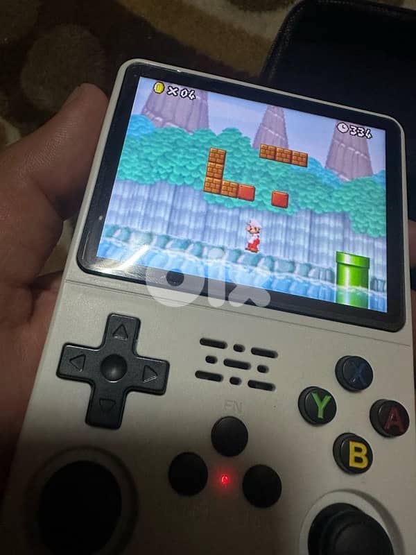 R36s ORIGINAL game console 1