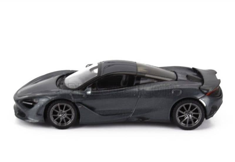 Mclaren 750S 2024 diecast car model 1;64. 1