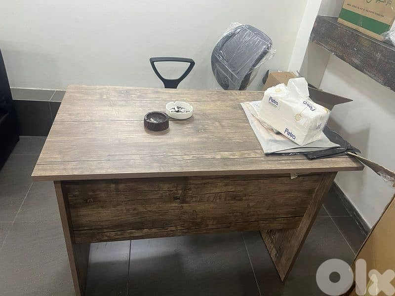 مكاتب 1