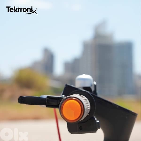 Electric Scooter 35KM/h Top Speed + Front Suspension & Two Side Lights 3