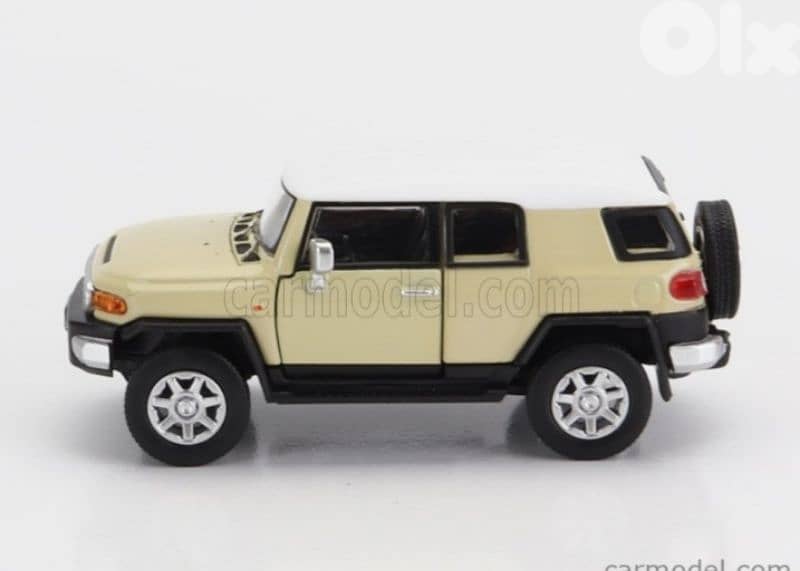 Toyota FJ Cruiser diecast car model 1;64 1