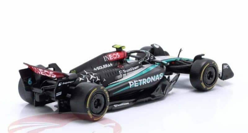 L. Hamilton Mercedes AMG W15 E (2024) diecast car model 1;43 . 3
