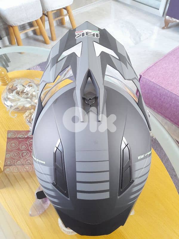 Helmet 4