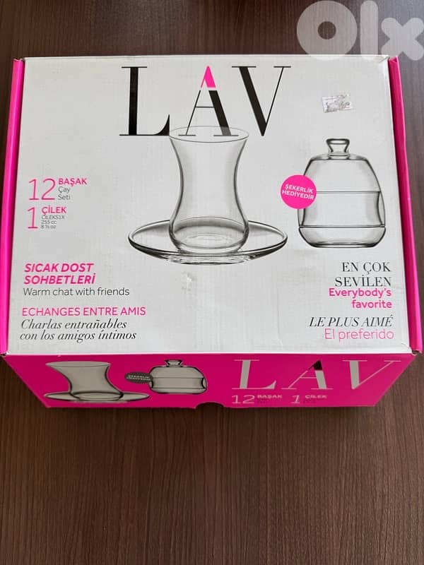 Lav Traditional Tea Glasses And Saucers Set with Sugar Container 1