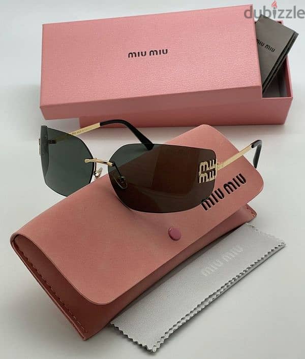 miu miu Runway sunglasses 0