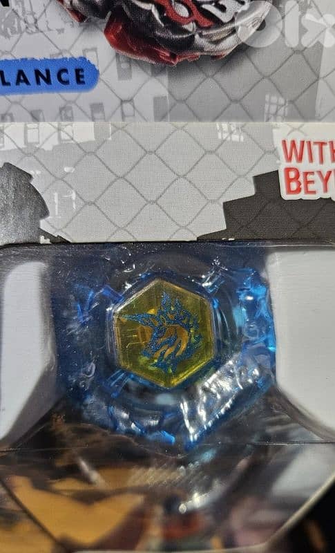 Original GENUINE Hasbro 2012 beyblade metal fury L-Drago set 4