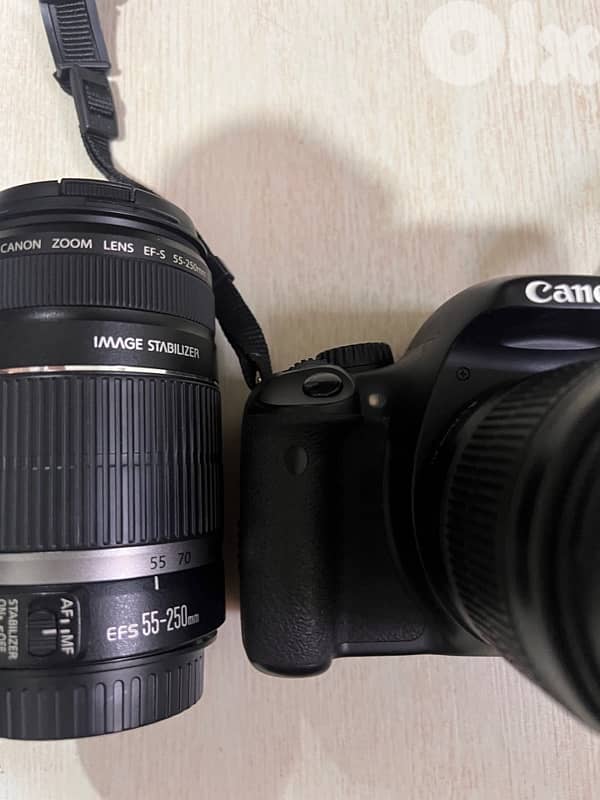 كاميرا كانون EOS 550D من المانيا 0