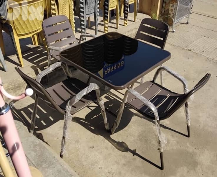 طاولات للحديقه 7