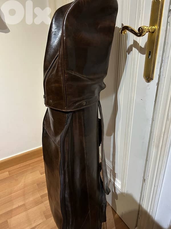 Genuine Leather Golf Bag with Bats 1