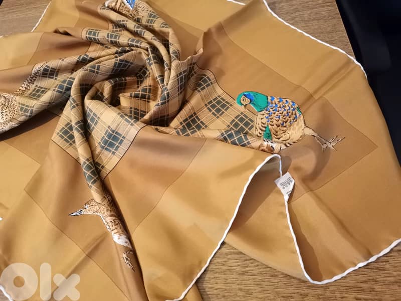 Hermès Silk Scarf (90 cm) 7