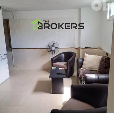 Office for Sale in Rawche   مكتب للبيع في الروشة