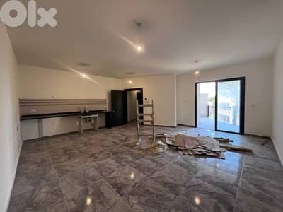 Apartment for Rent in Khallé شقة للإيجار في الخلة