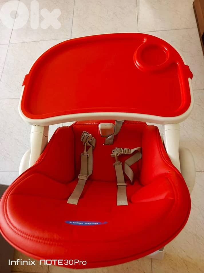 High Chair Red - Like NEW! 2
