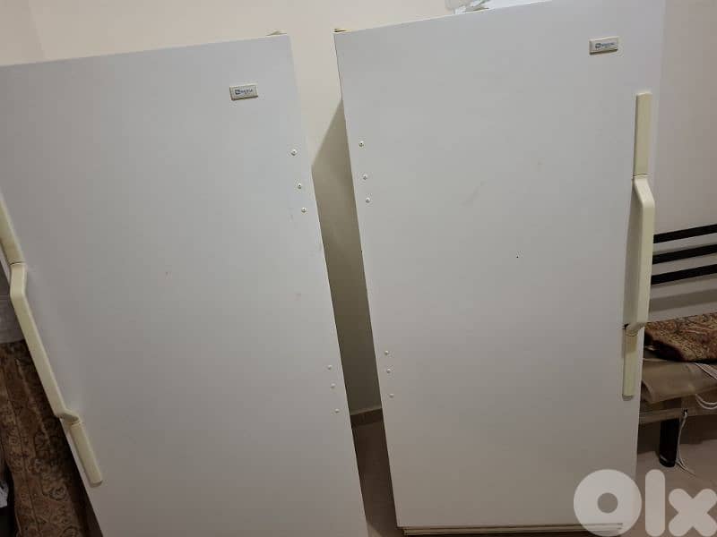 freezer and refrigerator 0