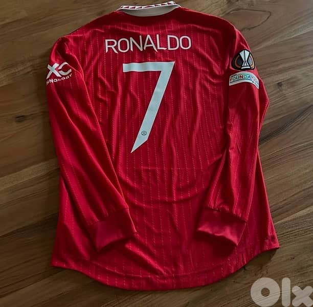 Ronaldo Manchester United long sleeve 2022 kit 0