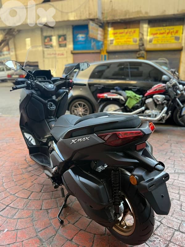 Yamaha X-Max Tech 2025 1