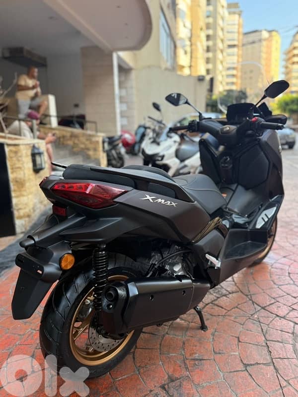 Yamaha X-Max Tech 2025 3