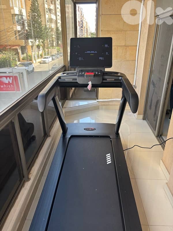 Commercial Motorized Treadmill 6HP AC Motor 5
