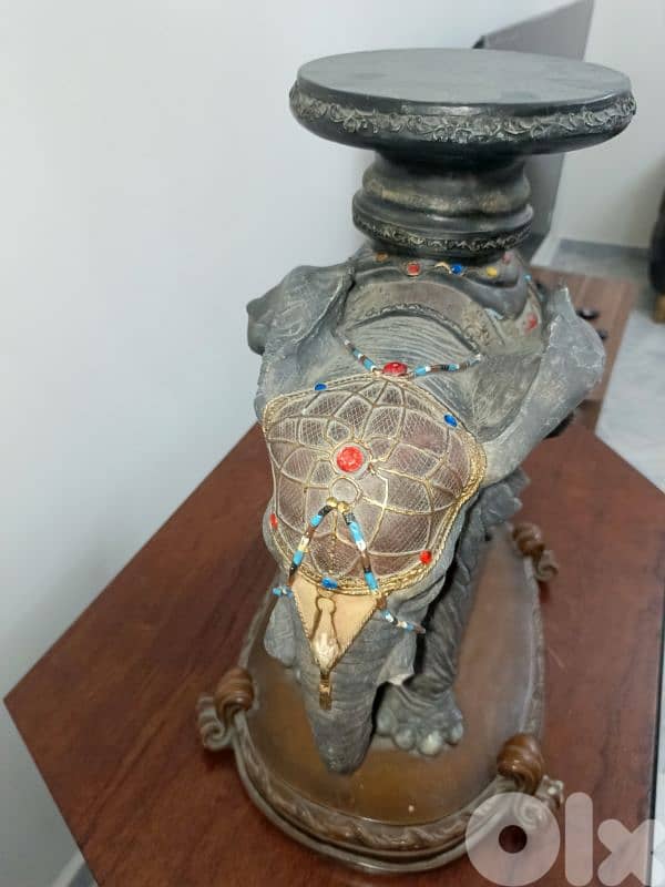 Elephant statue 5