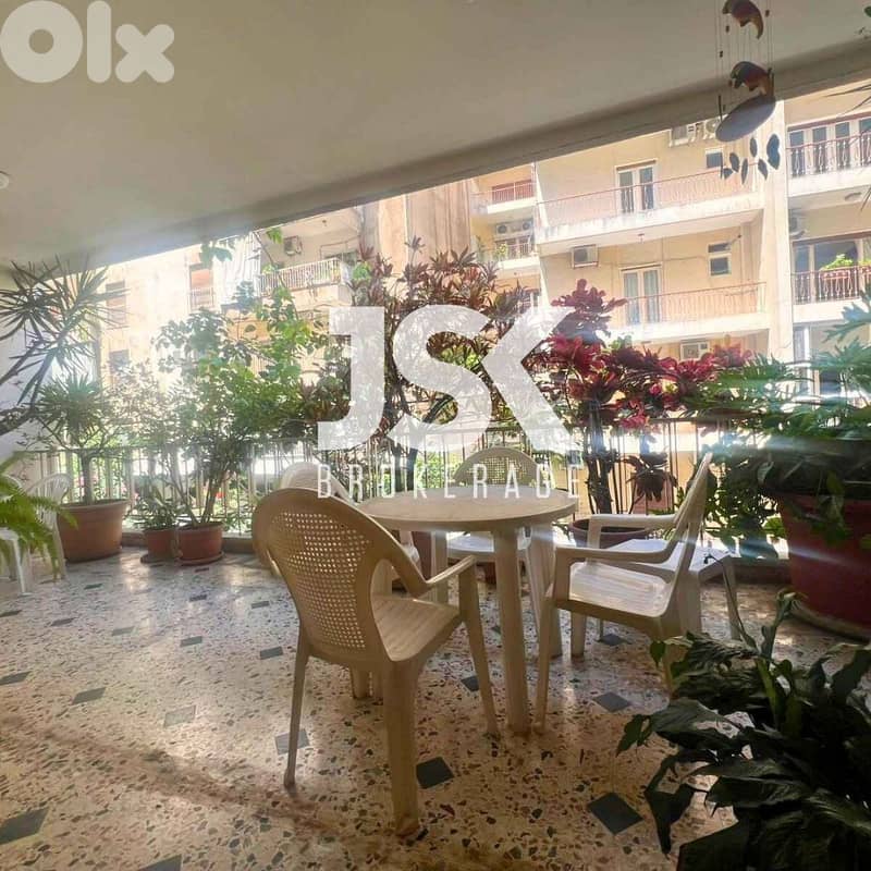 L18472-Spacious 3-Bedroom Apartment For Sale in Achrafieh, Carré D'or 0