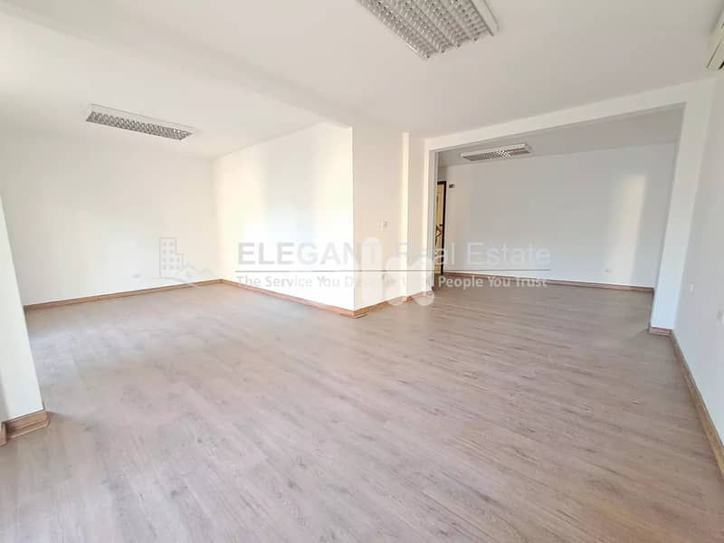 Office space for Rent with 24/7 Electricity | Saifi 0