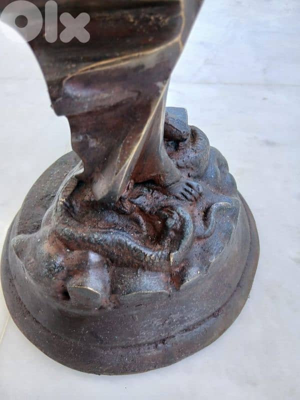 تمثال العدالة 1