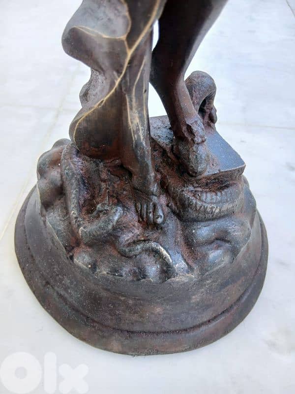 تمثال العدالة 4