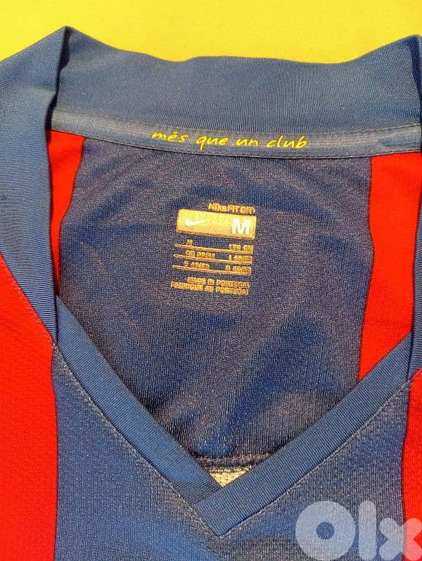 Authentic Barcelona Original Home Football Shirt 4
