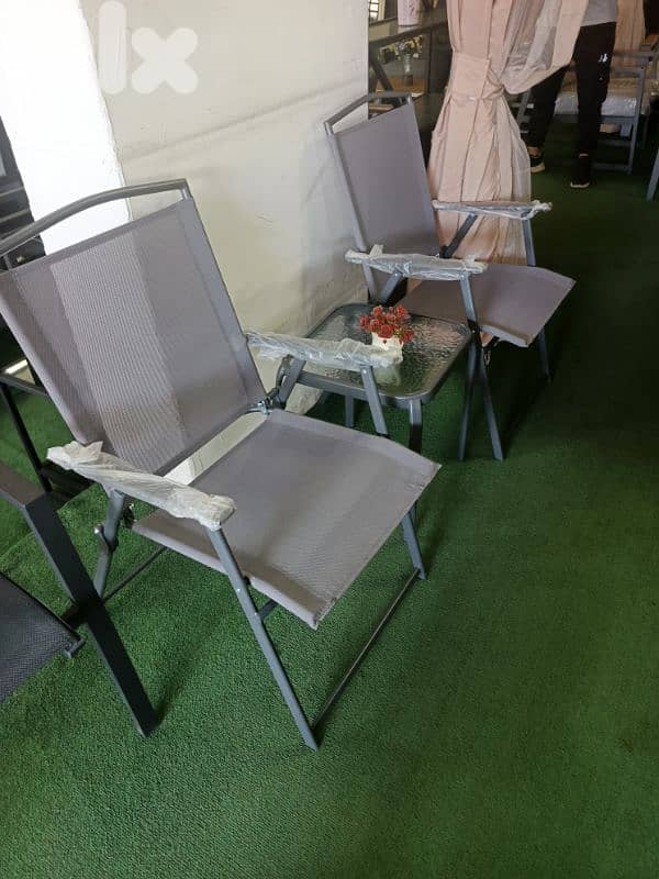 كريستين  ستيل كسر مع طاولة Chairs steel with table 1