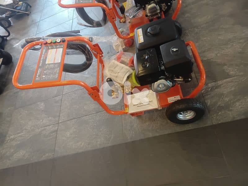 gasoline pressure washer مكنة غسيل بنزين 1