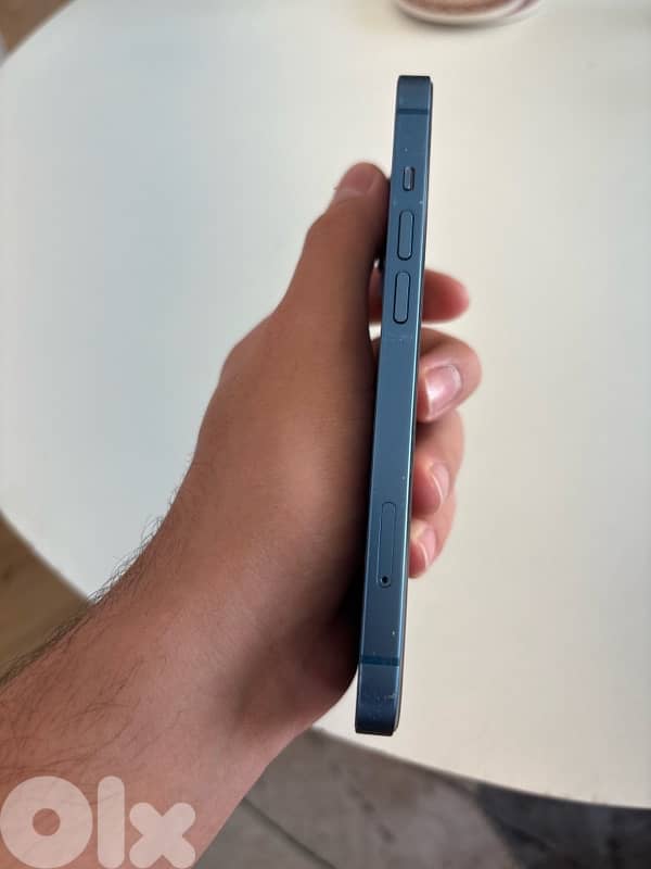 Apple iPhone 13 3