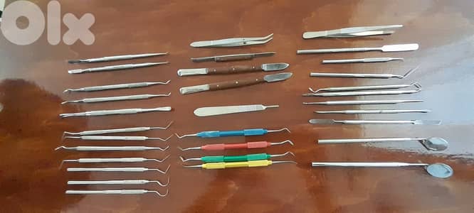 مستلزمات طب أسنان / عيادة ومختبر خاصة بالعيادات وطلاب الإختصاص
