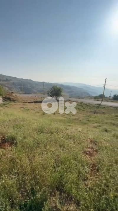 A 680 m2 Land +View for sale in Zaarour - أرض للبيع في الزعرور