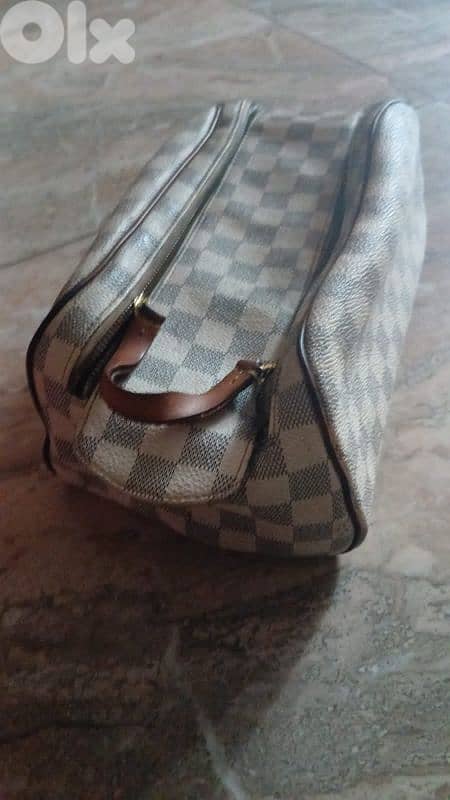 جذدان Louis vuitton 0