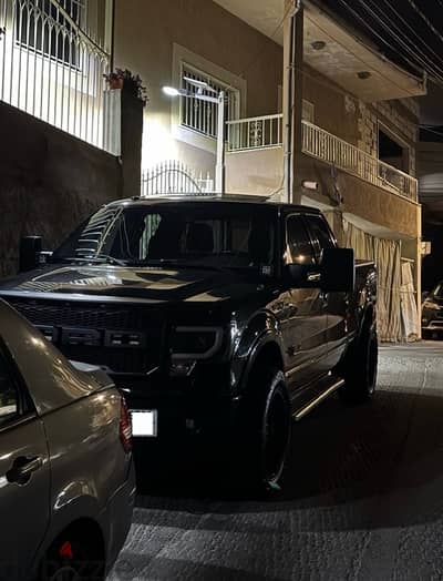 Ford F150 platinum 2011