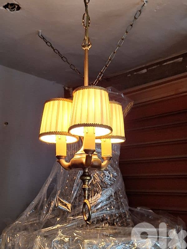 Entrance 3 lamps bronze chandelier 1